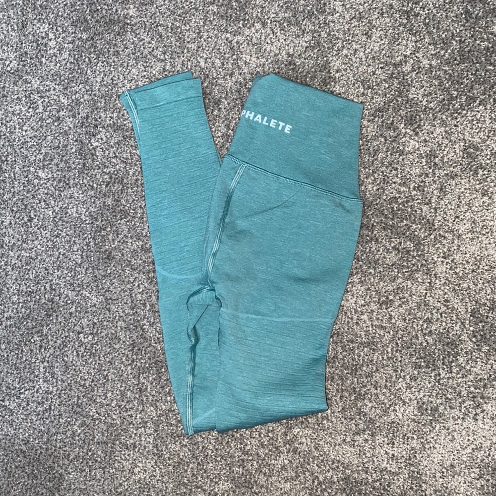 Alphalete Leggings